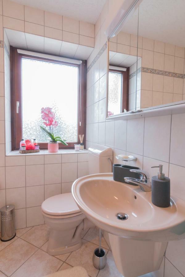 Ferienwohnung Ulrike Блискастел Екстериор снимка