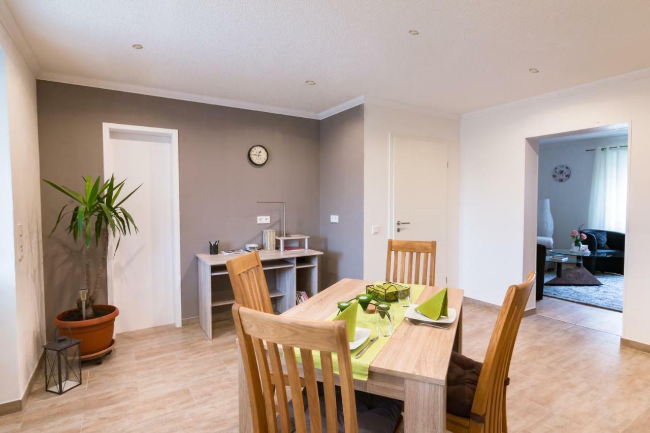 Ferienwohnung Ulrike Блискастел Екстериор снимка