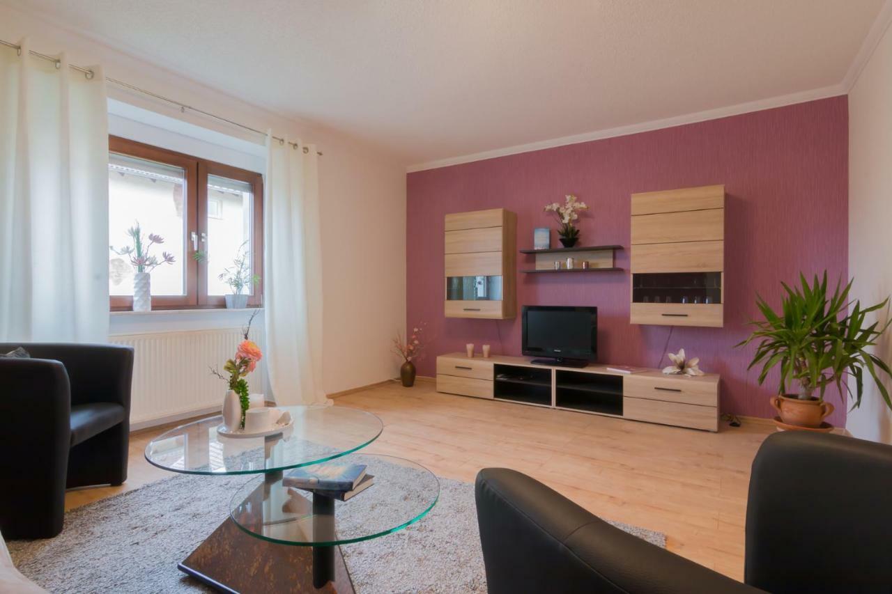 Ferienwohnung Ulrike Блискастел Екстериор снимка