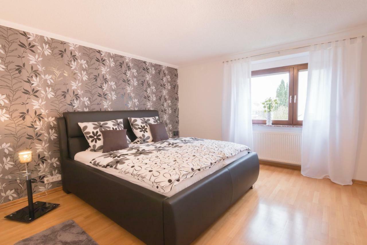 Ferienwohnung Ulrike Блискастел Екстериор снимка